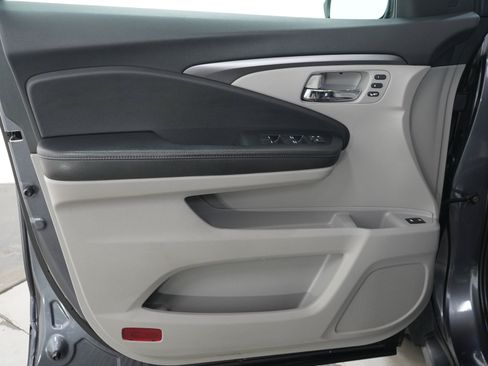 Used 2019 Honda Pilot EX-L image 23