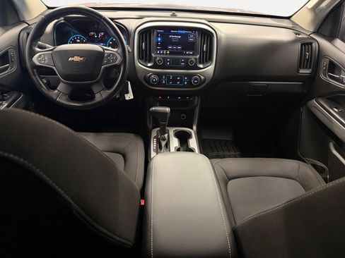Used 2019 Chevrolet Colorado LT w/ LT Convenience Package RWD image 3