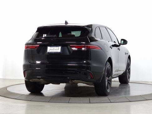 Used 2022 Jaguar F-PACE S image 8