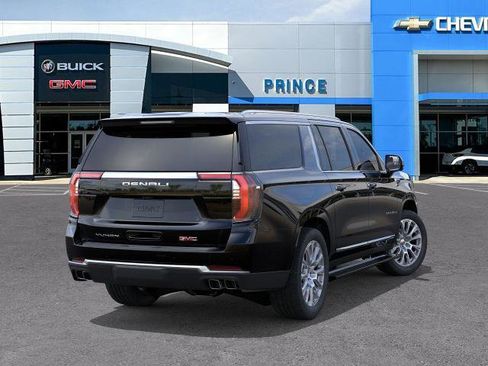 New 2026 GMC Yukon XL Denali w/ Denali Reserve Package RWD image 38