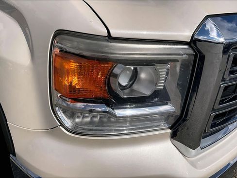 Used 2014 GMC Sierra 1500 SLT image 25