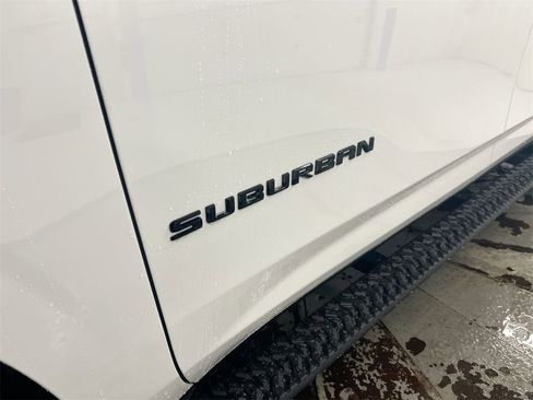 New 2026 Chevrolet Suburban Z71 w/ Z71 Off-Road Package image 28