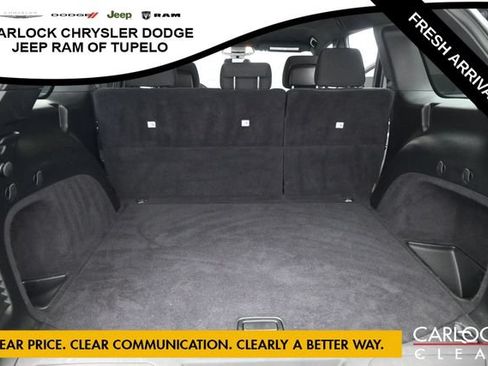 Used 2020 Jeep Grand Cherokee Laredo AWD/4WD image 27