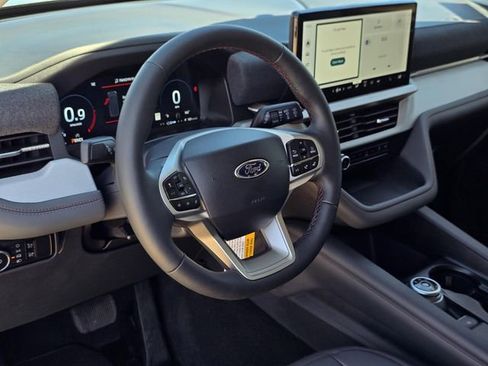 New 2026 Ford Explorer Active image 21