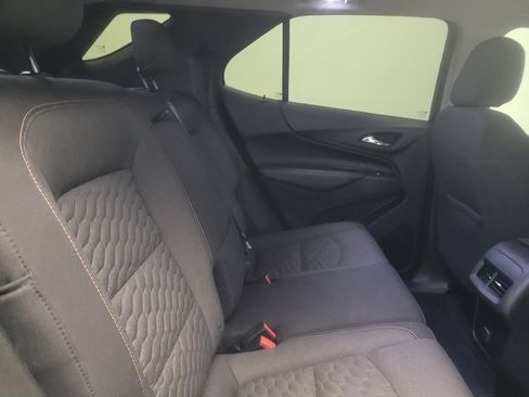 Used 2018 Chevrolet Equinox LT FWD image 19