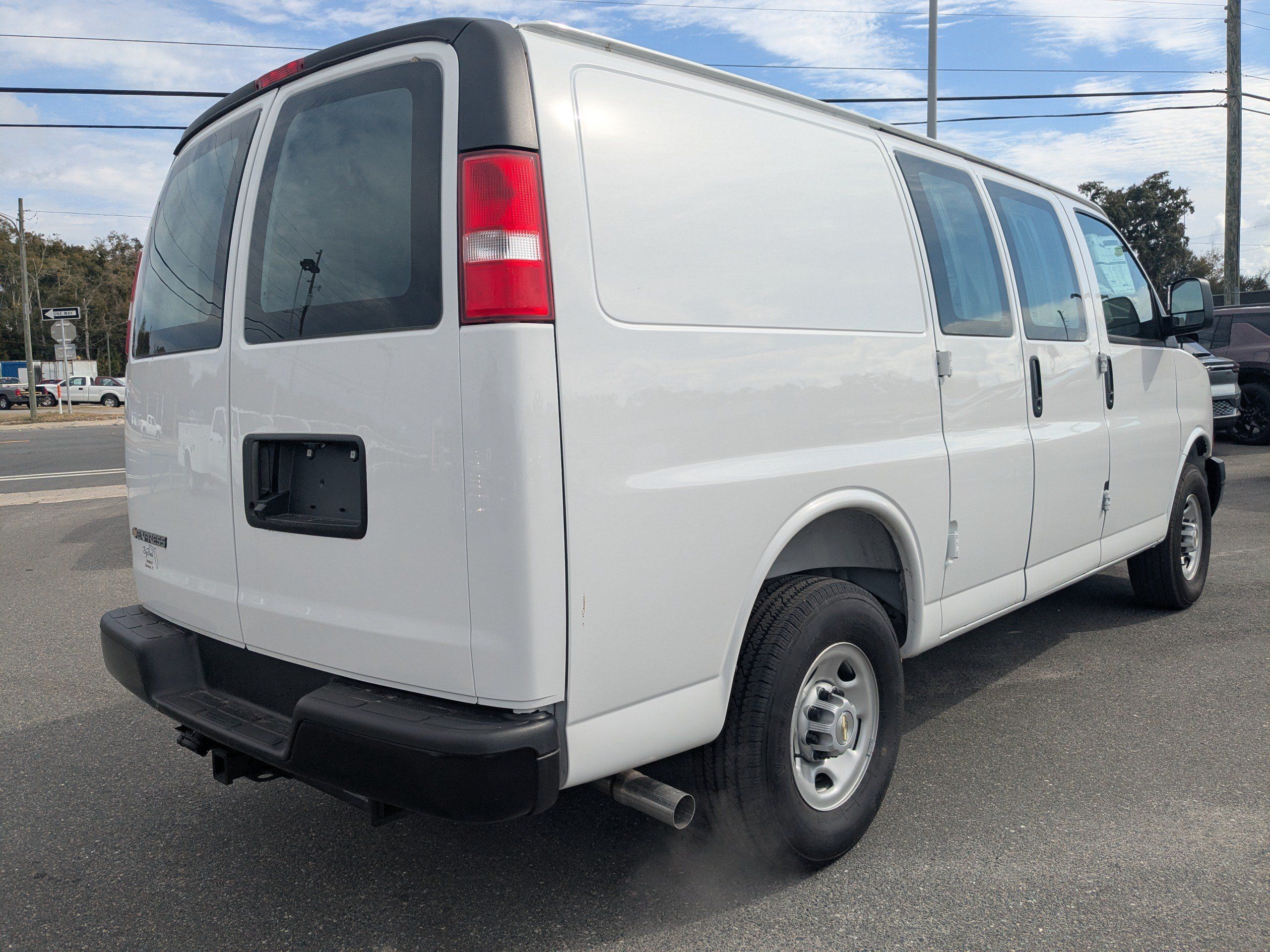 New 2025 Chevrolet Express 2500 w/ Driver Convenience Package RWD image 4