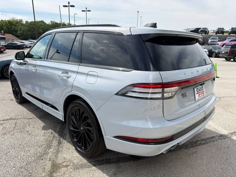 Used 2025 Lincoln Aviator Reserve w/ Equipment Group 201A AWD/4WD image 5