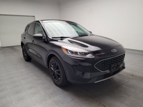 Used 2022 Ford Escape SE FWD image 13