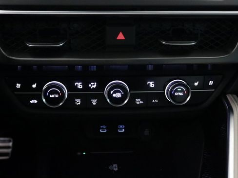 Certified 2025 Acura ADX A-Spec image 21