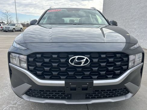 Used 2023 Hyundai Santa Fe SEL image 2