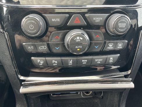 Certified 2020 Jeep Grand Cherokee High Altitude image 54