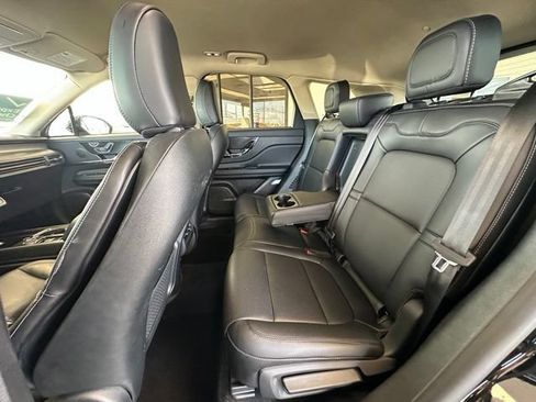 Used 2025 Lincoln Corsair FWD w/ Equipment Group 101A image 20