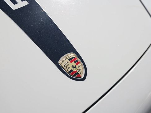 Used 2020 Porsche 911 Carrera S RWD image 30