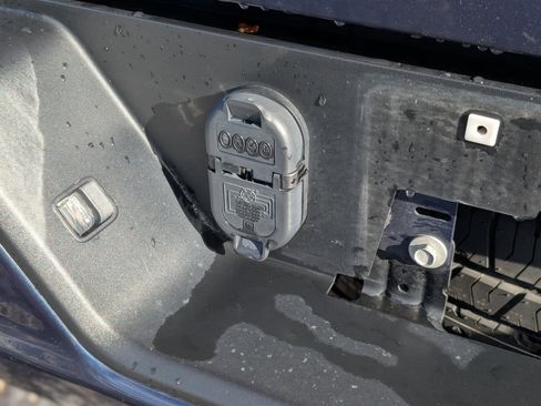 Certified 2022 Chevrolet Silverado 1500 Custom w/ Safety Confidence Package image 33