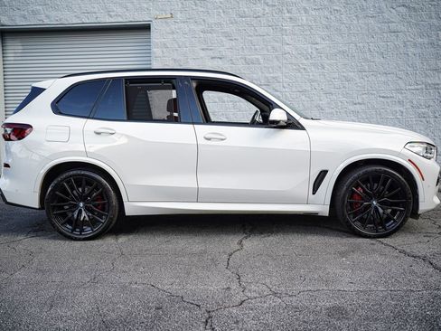 Used 2022 BMW X5 xDrive40i w/ M Sport Package AWD/4WD image 17