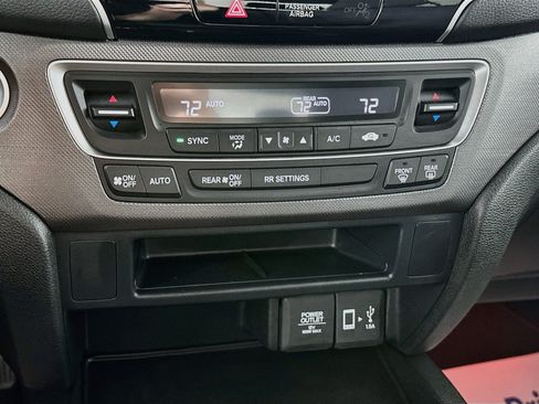 Used 2023 Honda Ridgeline Sport image 15