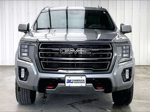 Certified 2023 GMC Yukon XL AT4 w/ AT4 Premium Package AWD/4WD image 3