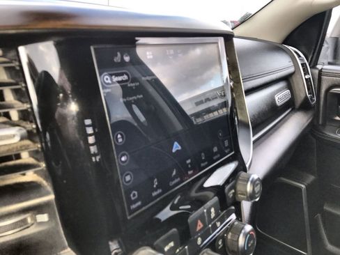 Used 2023 RAM 4500 Laramie image 16