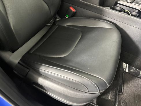Used 2026 Kia Sportage EX w/ EX Panorama Roof Package FWD image 33