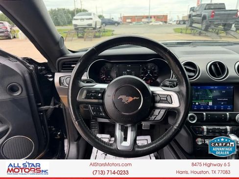 Used 2022 Ford Mustang GT Premium w/ Equipment Group 401A RWD image 22