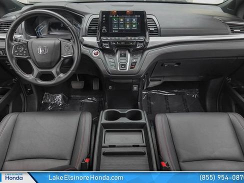 Certified 2024 Honda Odyssey Sport image 19