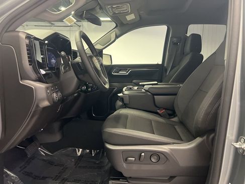 New 2026 Chevrolet Silverado 1500 LT image 8