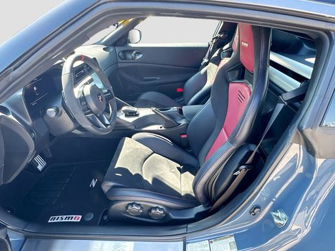 Used 2024 Nissan Z NISMO w/ Floor Mat Package image 27