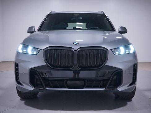 Used 2026 BMW X5 sDrive40i w/ M Sport Package RWD image 4