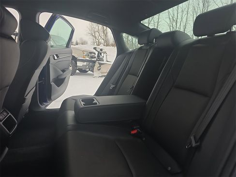 Used 2022 Honda Accord Sport image 12