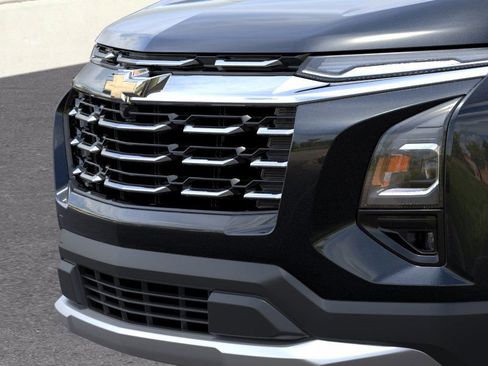 New 2026 Chevrolet Equinox LT w/ Safety and Technology Package image 13