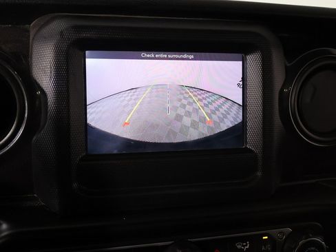 Used 2021 Jeep Wrangler Unlimited Sport image 6