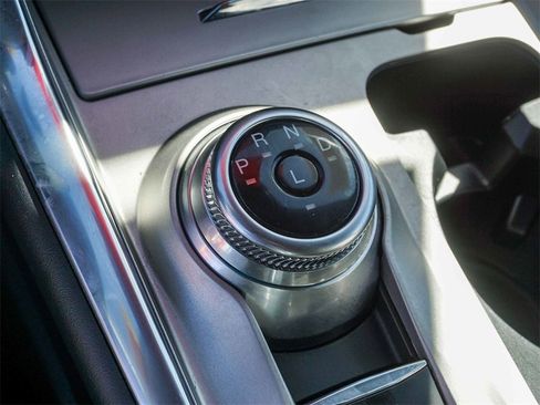 Used 2023 Ford Explorer XLT w/ Equipment Group 202A image 22