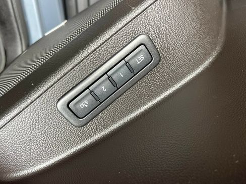 Used 2016 Chevrolet Tahoe LT AWD/4WD image 42