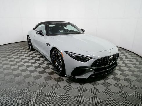 Used 2025 Mercedes-Benz SL 63 AMG 4MATIC image 25