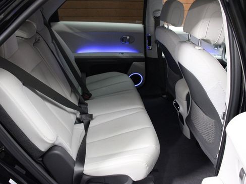 Used 2024 Hyundai Ioniq 5 Limited image 41