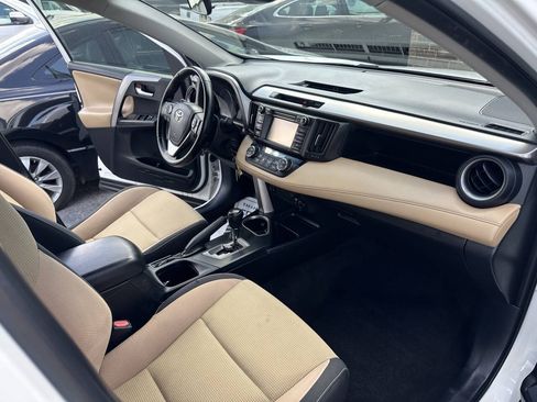 Used 2017 Toyota RAV4 XLE FWD image 20