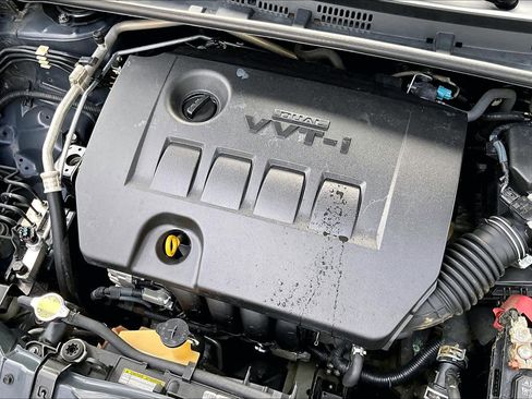 Used 2014 Toyota Corolla S image 28