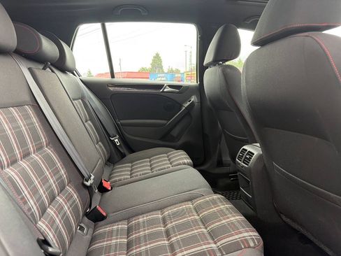 Used 2011 Volkswagen GTI 4-Door FWD image 21