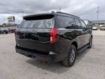 Used 2025 Ford Expedition Active