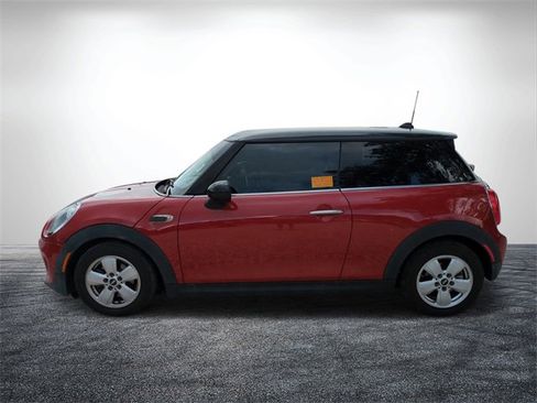 Used 2014 MINI Cooper 2-Door Hardtop image 7