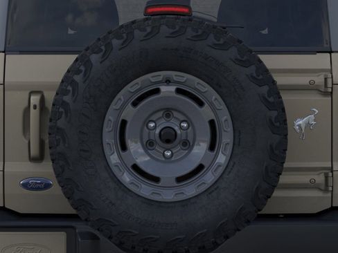 New 2025 Ford Bronco Outer Banks w/ Sasquatch Package image 24