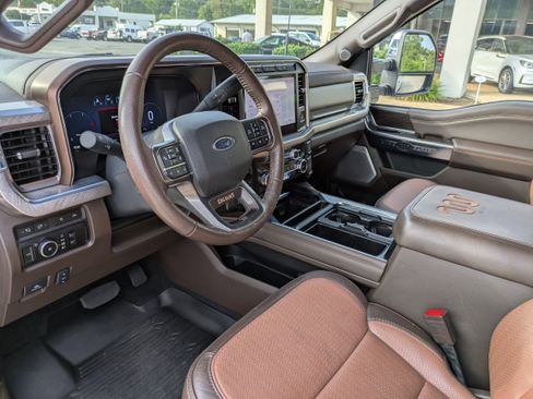 Used 2024 Ford F250 King Ranch w/ Chrome Package image 18