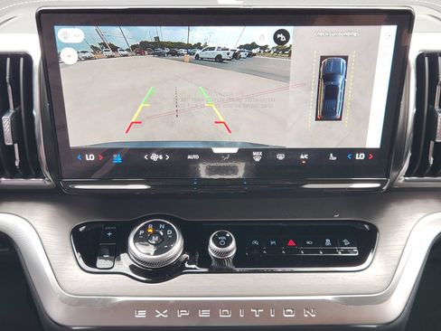 New 2027 Ford Expedition Max Platinum w/ Driver's Package AWD/4WD image 19