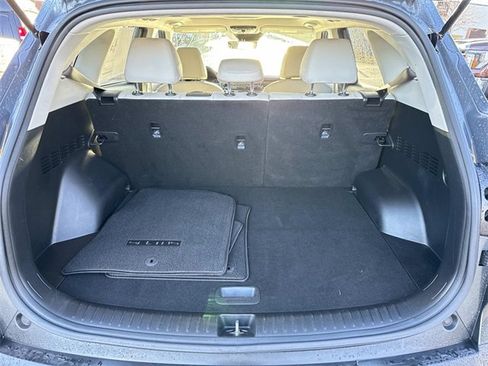 Used 2023 Kia Seltos EX image 11