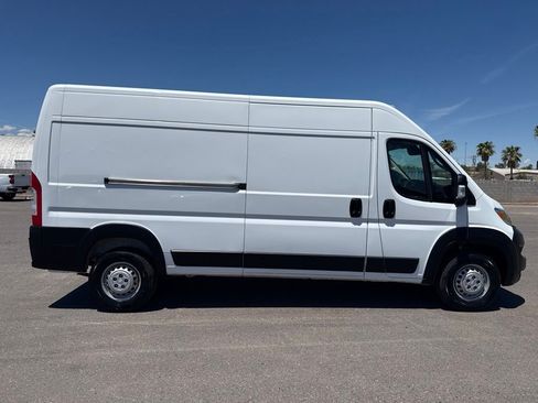 Used 2025 RAM ProMaster 3500 w/ Convenience Group FWD image 9