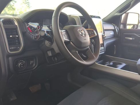 New 2026 RAM 2500 Big Horn AWD/4WD image 19