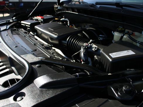 Used 2021 Chevrolet Tahoe LT RWD image 25