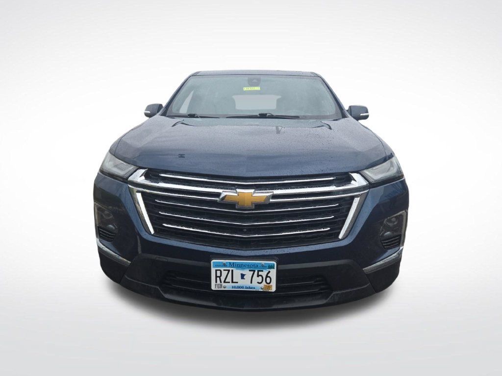 Used 2022 Chevrolet Traverse LT w/ LT Premium Package AWD/4WD image 11