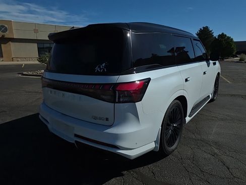 Used 2026 INFINITI QX80 Luxe w/ Cargo Package AWD/4WD image 8
