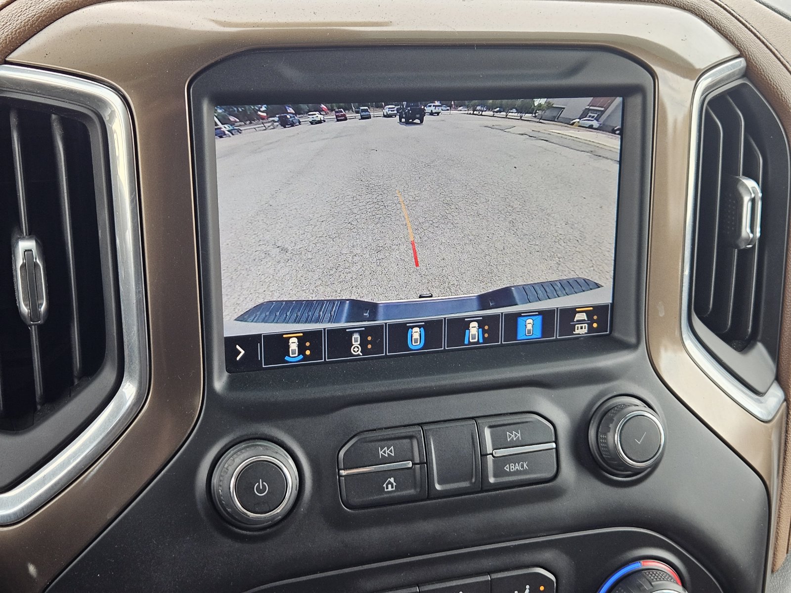 Used 2021 Chevrolet Silverado 2500 High Country AWD/4WD image 20